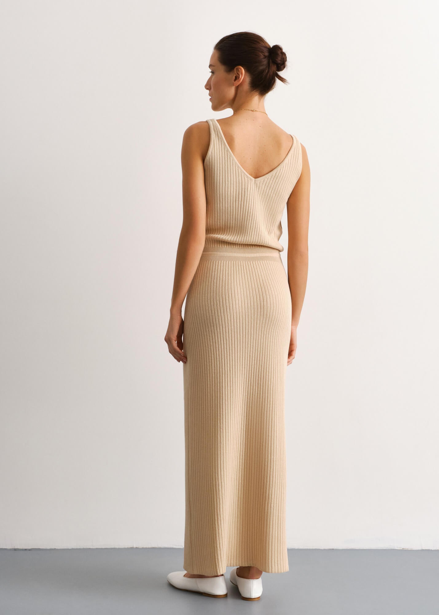 Knit V-Neck Maxi Dress