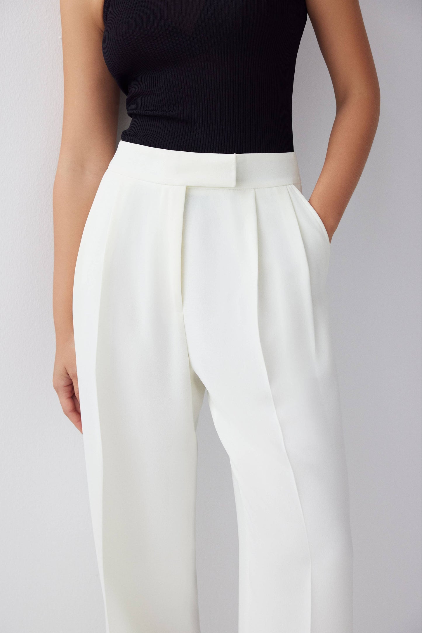 Essential High-Waisted Trousers