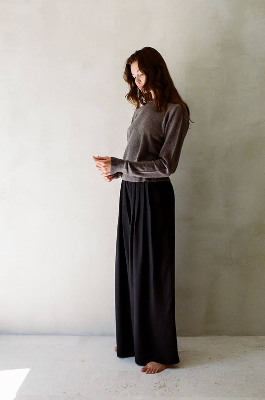 Knit 100% Cashmere Long Sleeve Pullover Top